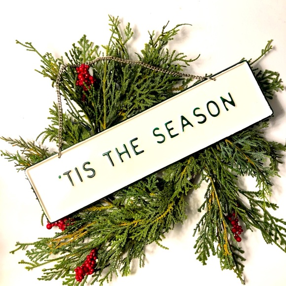 *** PRICE IS FIRM ***

NWT, Hearth & Hand  ‘Tis The Season Sign - Picture 1 of 5